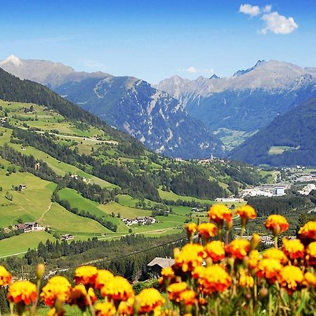 Parigger Apt Lavendel Racines Ngoại thất bức ảnh